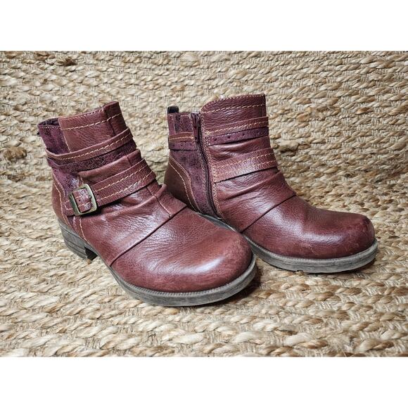 Earth Origins Randi Roland Red Leather Ankle Moto Boots Bootie Womens 7.5 Wide - Picture 4 of 11